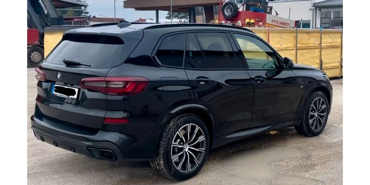 BMW X5 165.000 km 46.300 &euro; Solingen 42659