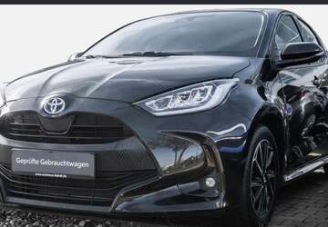 Toyota Yaris 55.885 km 18.495 &euro; Köln 51063
