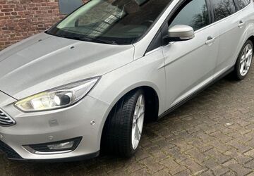 Ford Focus 218.107 km 4.999 &euro; Köln 51069