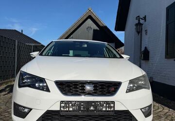 Seat Leon 205.000 km 9.800 &euro; Düsseldorf 40213