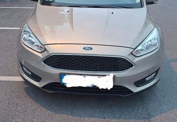 Ford Focus 21.300 km 9.200 &euro; Solingen 42651