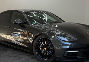 Porsche Panamera 156.000 km 49.999 &euro; Radevormwald 42477