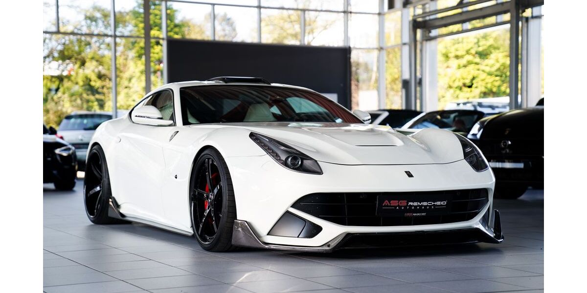 Ferrari F12 22.000 km 249.000 &euro; Remscheid/NRW 42855