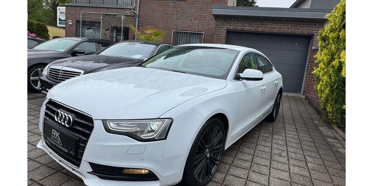 Audi A5 192.000 km 9.999 &euro; Solingen 42651