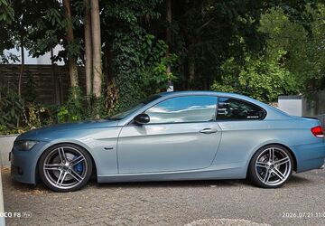 BMW 330 307.255 km 7.900 &euro; Solingen 42719