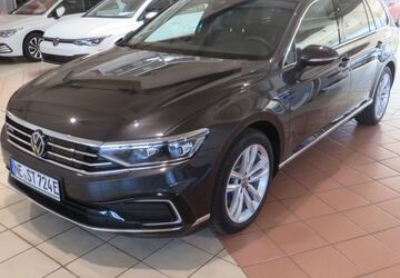 VW Passat Variant 53.100 km 37.945 &euro; Neuss 41469