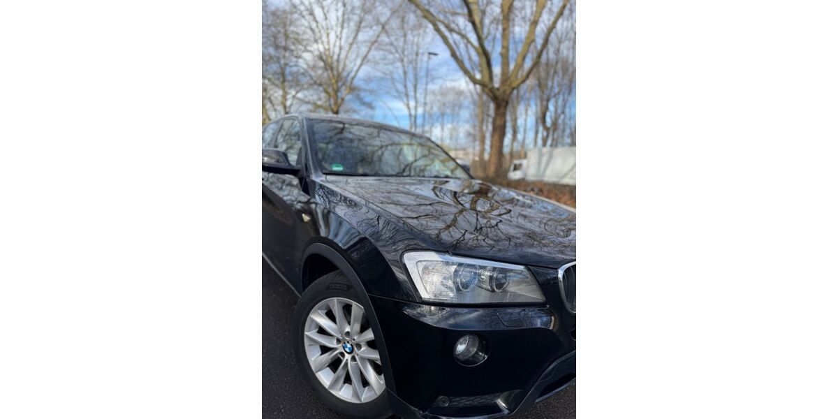 BMW X3 210.000 km 13.000 &euro; Neuss 41468