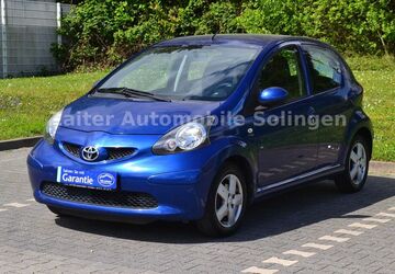 Toyota Aygo (X) 125.000 km 2.790 &euro; Solingen 42659