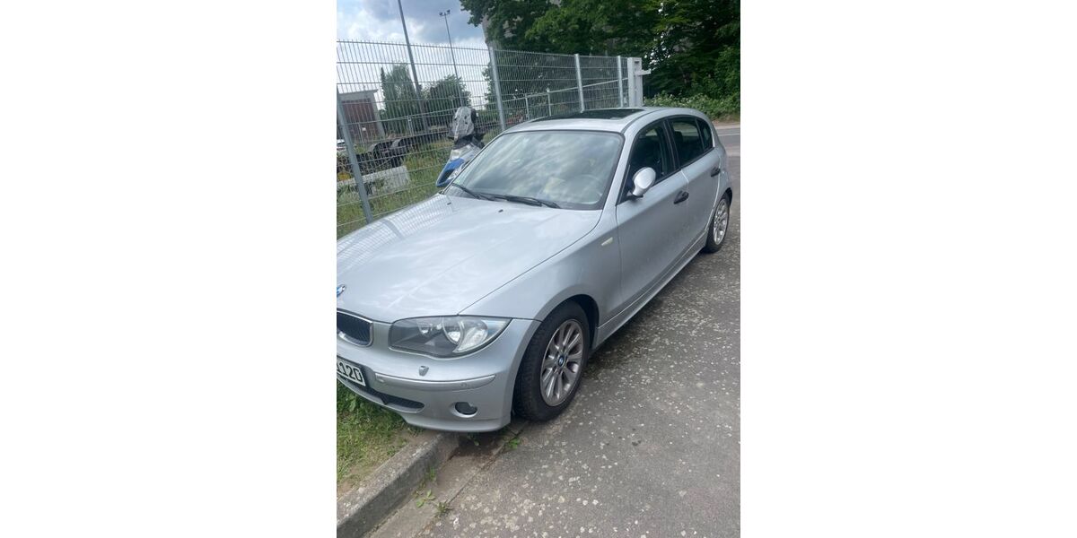BMW 116 170.000 km 3.000 &euro; Köln 51067