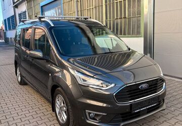 Ford Grand Tourneo 38.019 km 18.490 &euro; Düsseldorf 40231