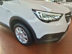 Opel Crossland X Innovation Park&Go Navi LED Scheinwerf 41.901 km 15.890 &euro; HAAN 42781