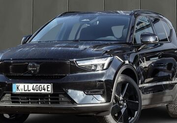 Volvo EX40 2.500 km 52.940 &euro; Köln / Porz 51149