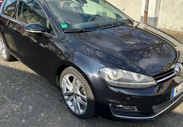 VW Golf 143.000 km 11.900 &euro; Pulheim 50259