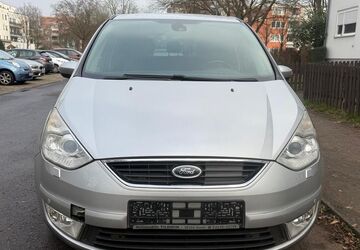 Ford Galaxy 268.000 km 3.599 &euro; Köln Ostheim 51109