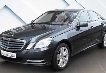Mercedes-Benz E 300 99.886 km 13.990 &euro; Düsseldorf 40231