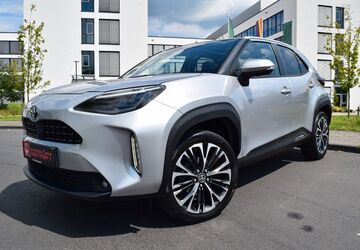 Toyota Yaris Cross 130.000 km 18.999 &euro; Köln (Ostheim) 51107