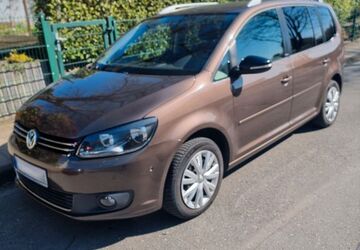 VW Touran 230.000 km 6.000 &euro; Solingen 42659