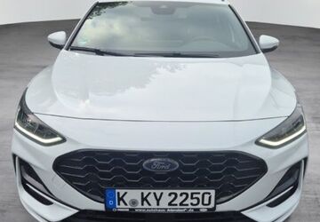 Ford Focus 13.474 km 28.990 &euro; Köln 50825