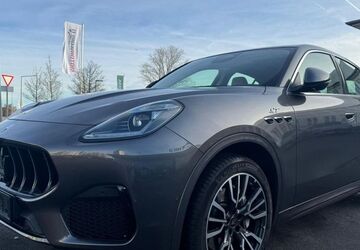 Maserati Grecale 29.840 km 57.980 &euro; Köln 50829