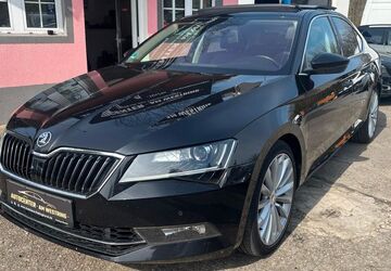 Skoda Superb 156.000 km 17.990 &euro; Wuppertal 42329