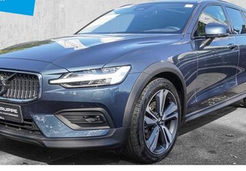Volvo V60 Cross Country 74.262 km 35.950 &euro; Düsseldorf 40474