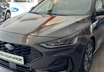 Ford Focus 5.800 km 26.860 &euro; Sprockhövel 45549