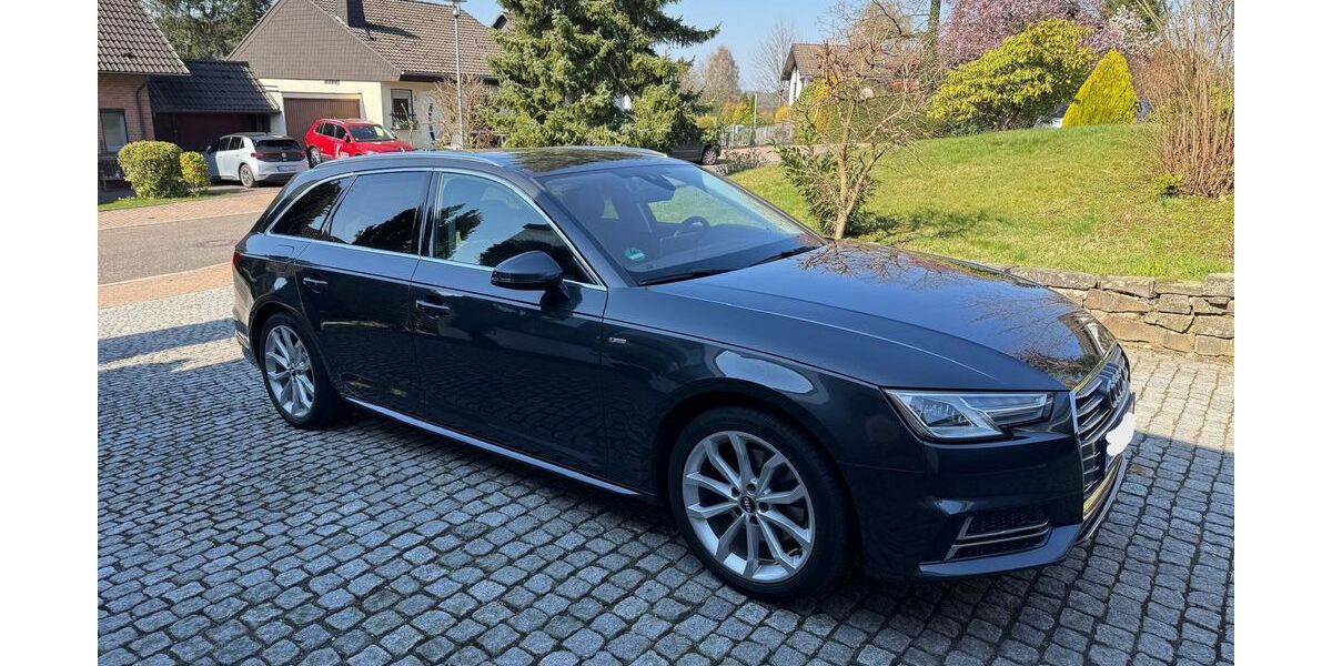Audi A4 129.000 km 16.900 &euro; Bergisch Gladbach 51429