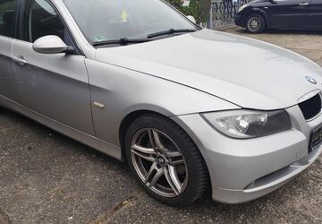 BMW 325 248.655 km 2.990 &euro; Düsseldorf 40229