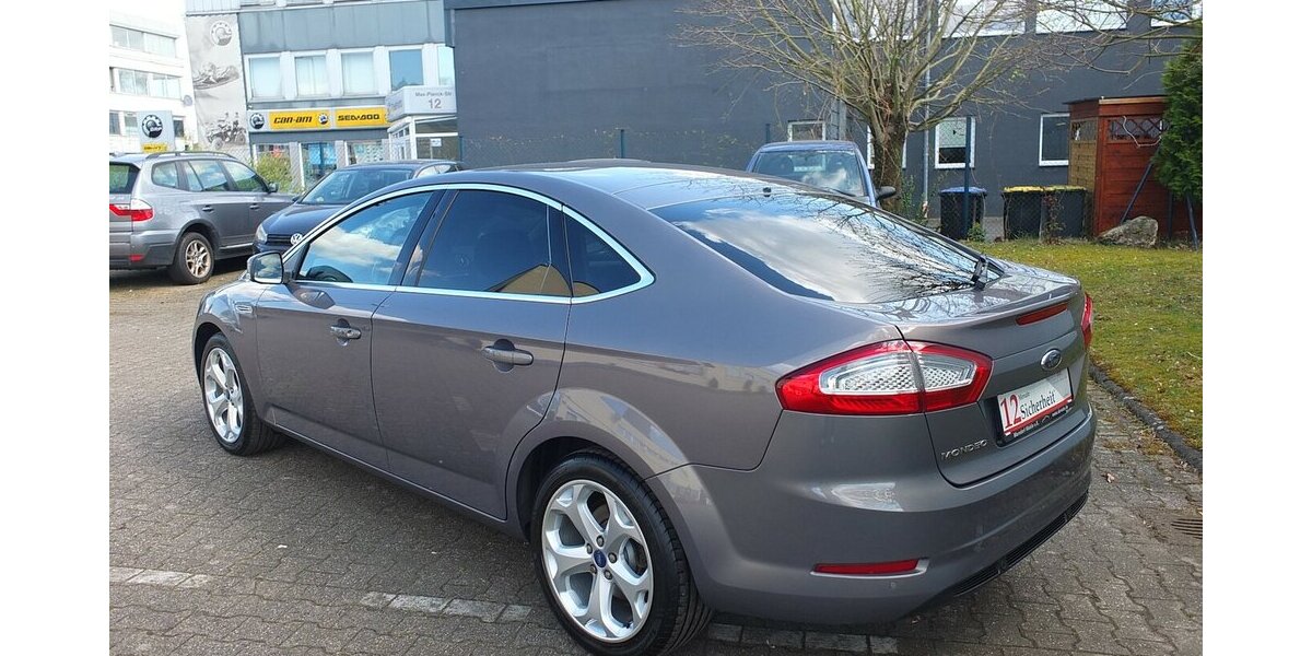 Ford Mondeo 2.0TDCi AUTOMATIC-PROBLEME NAVI XENON PDC B 143.215 km 5.500 &euro; Köln 50858