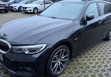 BMW 330 100.000 km 25.666 &euro; Köln 50767