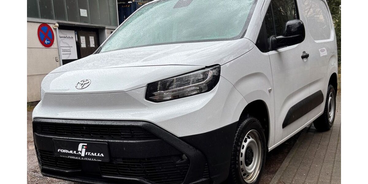 Toyota Proace City 24.000 km 17.590 &euro; Solingen 42697