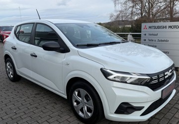 Dacia Sandero 1.190 km 15.888 &euro; Radevormwald 42477