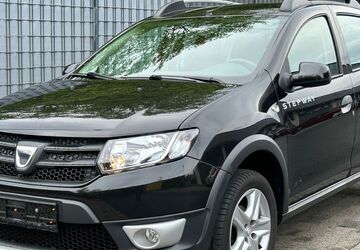 Dacia Sandero 60.000 km 5.750 &euro; Solingen 42655