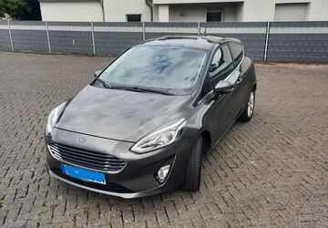 Ford Fiesta 108.366 km 8.800 &euro; Solingen 42651