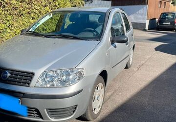 Fiat Grande Punto 21.717 km 3.499 &euro; Leverkusen 51375