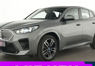 BMW iX2 11.640 km 44.048 &euro; Neuss 41460