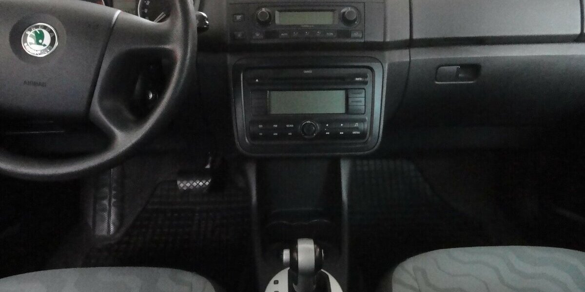 Skoda Roomster 1,6 Style Plus Edit. Autom Klimatr.1.Hd 113.000 km 7.490 &euro; Neuss 41462