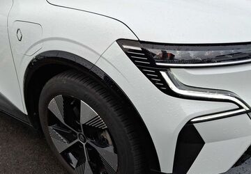 Renault Megane E-TECH 17.192 km 24.500 &euro; Hattingen 45525