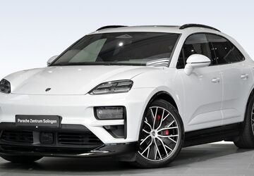 Porsche Macan 12.242 km 99.750 &euro; Solingen 42653