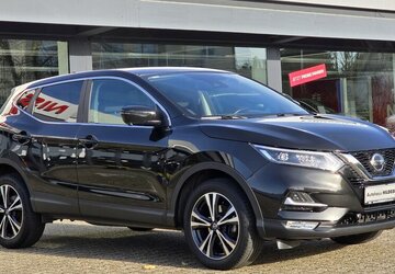 Nissan Qashqai N-Connecta Automatik|AHK|Winterpaket|LED 79.663 km 17.795 &euro; Wermelskirchen 42929