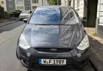 Ford S-Max 202.000 km 4.500 &euro; Wuppertal 42105