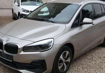 BMW 216 134.387 km 13.990 &euro; Solingen 42653