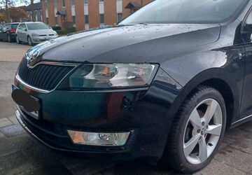 Skoda Rapid 155.800 km 5.995 &euro; Neuss 41462