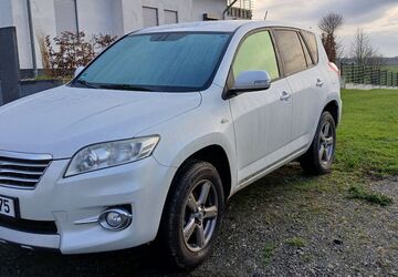 Toyota RAV 4 61.878 km 15.750 &euro; Odenthal-Neschen 51519