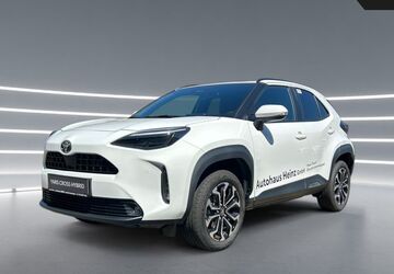Toyota Yaris Cross 2.500 km 27.950 &euro; Overath 51491