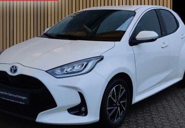 Toyota Yaris 64.500 km 18.490 &euro; Leverkusen 51381