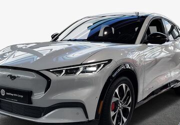 Ford Mustang Mach-E 17.689 km 41.990 &euro; Düsseldorf 40233