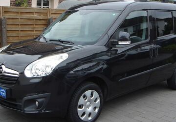 Opel Combo 99.800 km 10.980 &euro; Hilden 40721