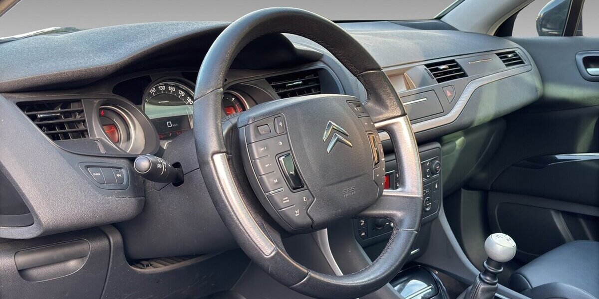 Citroen C5 2,0 HDI 140 Exclusive Leder Xenon Pano 1.Hd 314.065 km 2.500 &euro; Wuppertal 42327