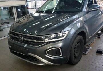 VW T-Roc 165.000 km 17.490 &euro; Köln Ostheim 51107